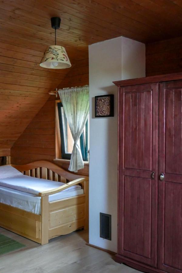 Rose Hip Hill Farm Bed & Breakfast Valea Tirnei Luaran gambar